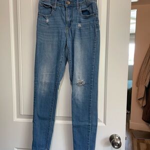 Levi's Blue Skinny Jeans with Distressed Knee